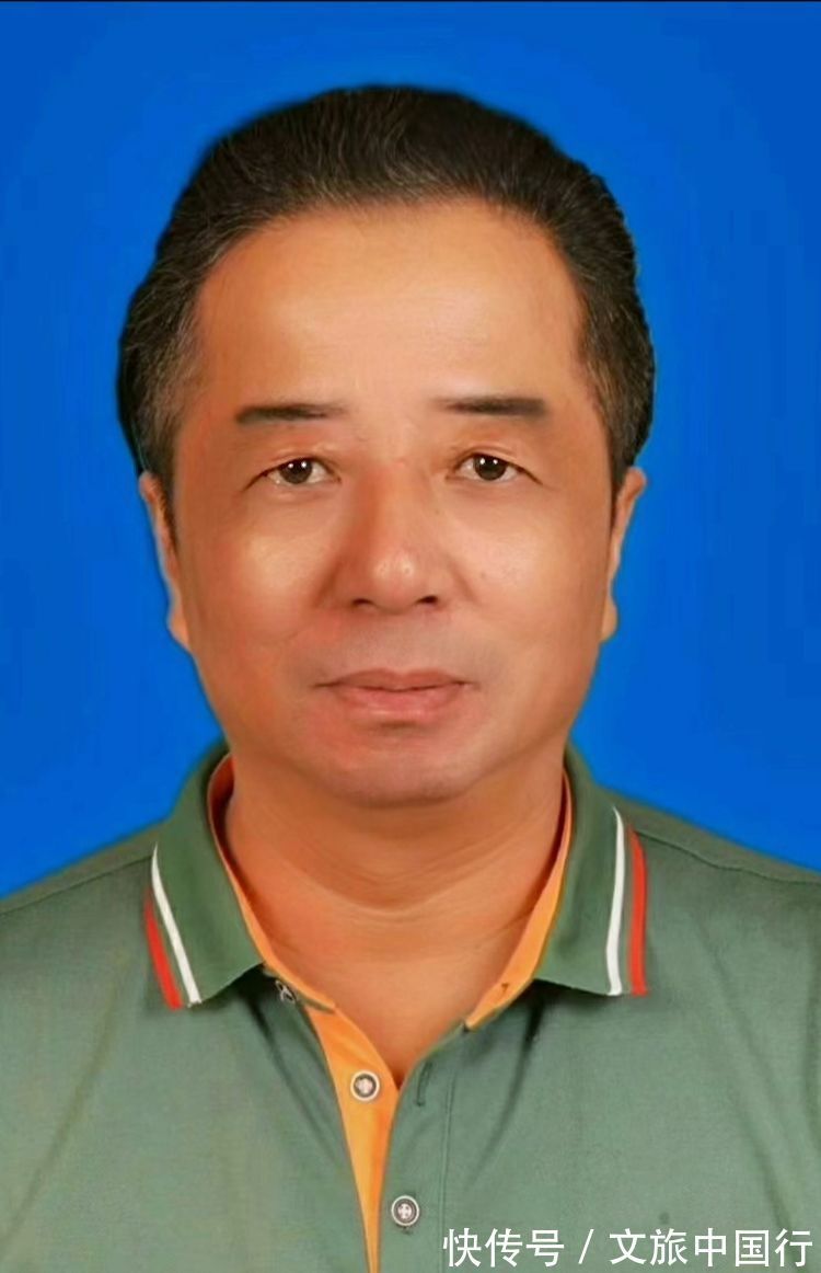 艺术家|中国国画焦墨画虾第一人——石长青(中国国宾礼艺术家)