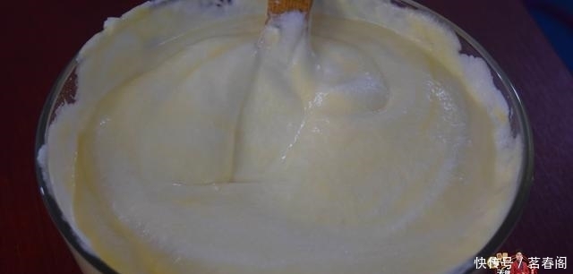 蒸蛋糕最好吃的家庭做法,简单美味又解馋,看看你喜欢吃不?