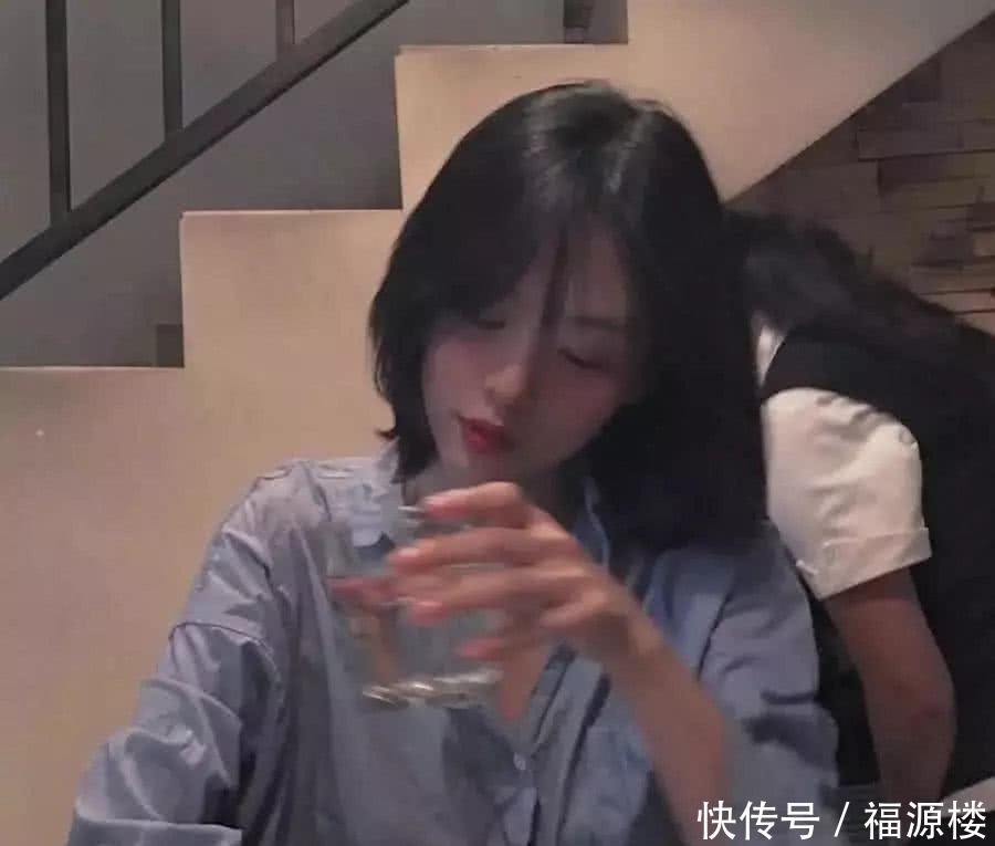 银河系 网易云热评:世上最远的距离是生和死,我和你之间隔着整个银河系