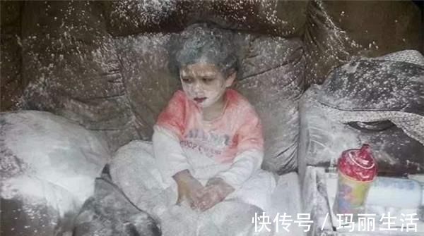 玩具|熊孩子突然安静,不吵不闹不作妖的时候,孩子自己在玩啥