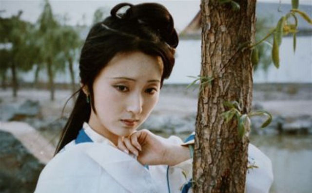 林家$黛玉6岁才第一次见到外婆,贾敏出嫁后,这么多年为何不回娘家