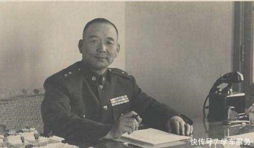 蒋介石|他是蒋介石最忠实“粉丝”,每次战役都能逃走,临终留下四字遗言