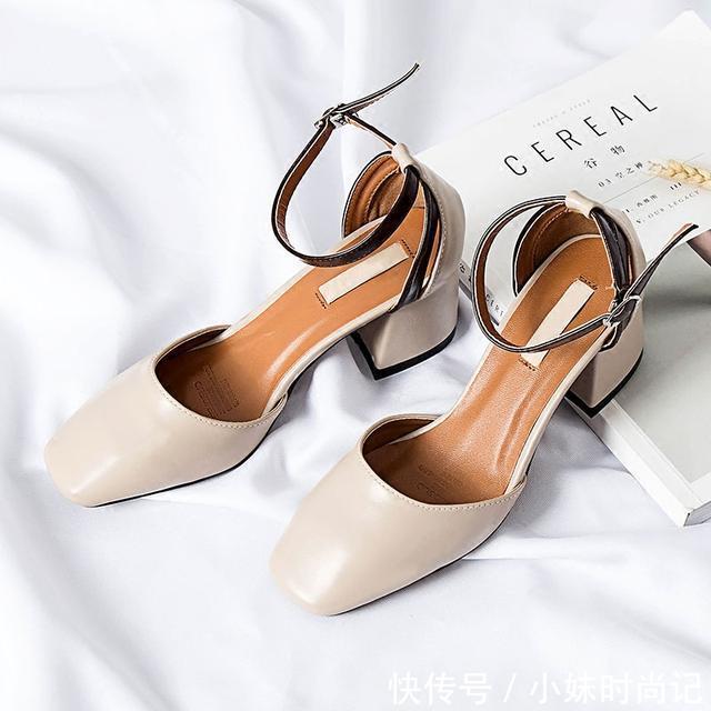 一字扣 今年大火的猫跟鞋,穿出自信女神范,无视场合惊艳四座