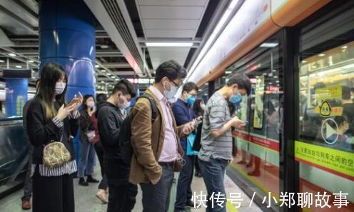 小区|房子离地铁越近越好“地铁房”有利有弊,与地铁站保持多远才好