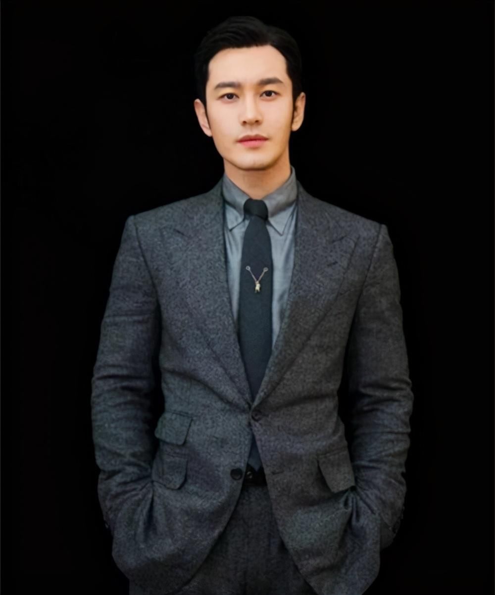 特有|43岁黄晓明形象大反转“胡子拉碴”拍写真 穿西装特有男人味