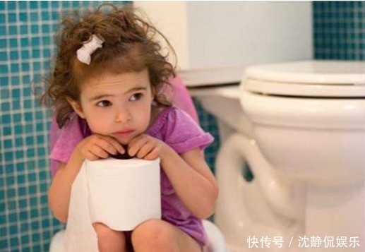 奶奶|女宝便秘,奶奶为其注射“开塞露”,排出来的东西令妈妈哭倒在地