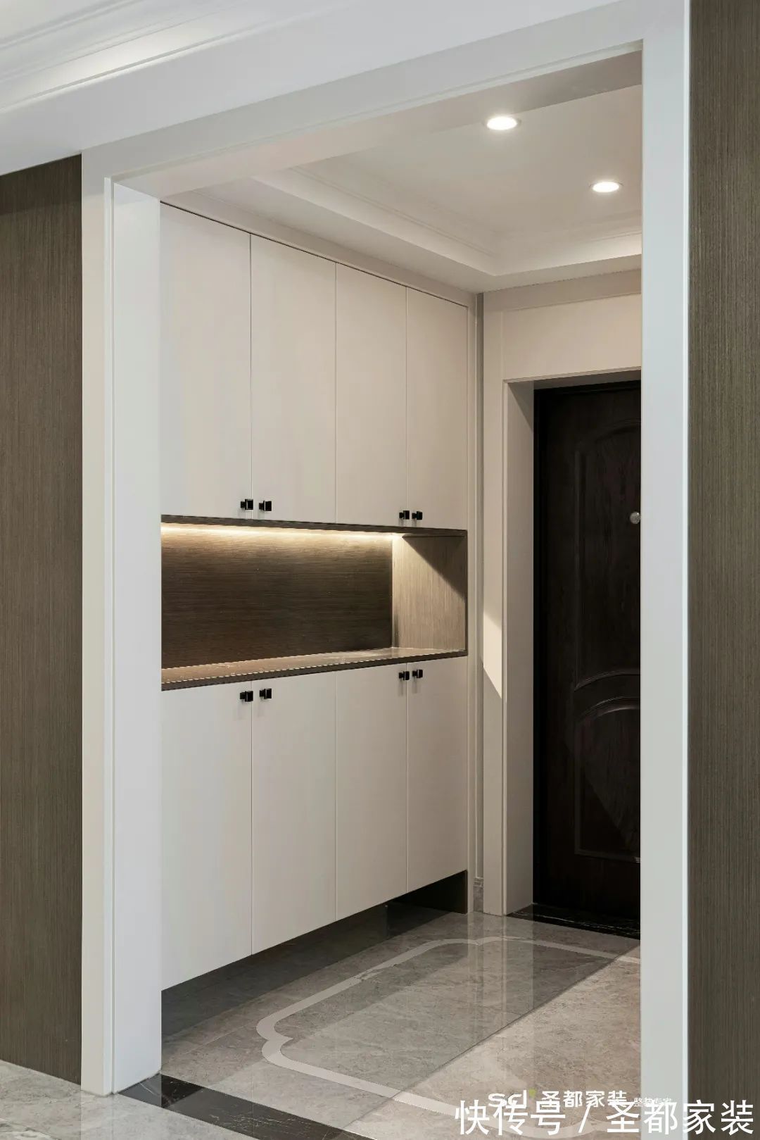 水族箱|20款教科书式玄关设计人气爆棚,好看到亲友排队抄!