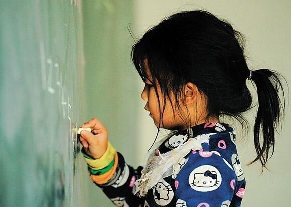 周老师|小学老师：孩子这几个举动，看着像坏习惯，实际却是聪明的表现