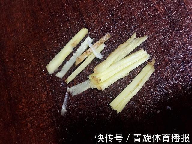 葱油|少油,低糖,低盐的白斩鸡腿,营养健康,原汁原味,鲜嫩美味
