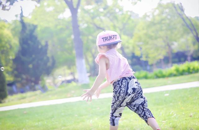 乐吧|一个孩子将来是不是富人,儿时就已注定了,中了的父母偷着乐吧