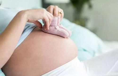 化妆|怀孕后,孕妈要做好“3懒2勤快”,对胎儿帮助大,别弄错了