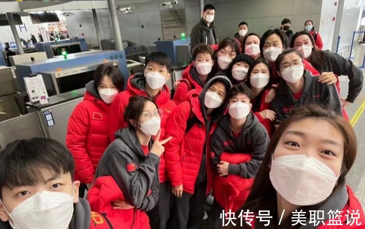 女篮|霸气!中国女篮誓取三连胜,李梦分享美照惊艳众人,球迷纷纷表白