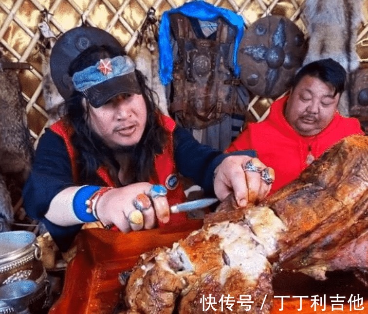 胖成“球”還吃！近600斤的胖猴仔吃海鮮自助，稱要給老板上一課