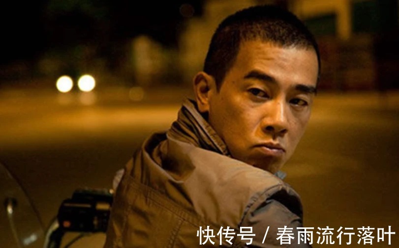 上线2天，全网热度榜第一，陈小春一出手，就是古惑仔大片天花板