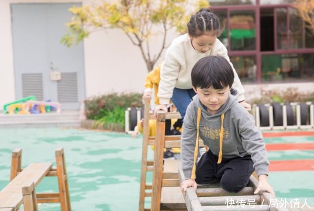 幼儿园家长“鄙视链”，越有钱越没人缘，网友这是羡慕嫉妒恨吧