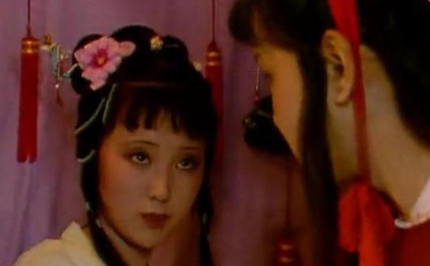 晴雯#《芙蓉女儿诔》一字一泪,写出陷害黛玉的元凶,宝玉为此大病一场
