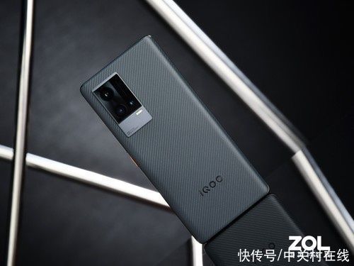 oled|高端旗舰该有什么气质？iQOO 8 Pro图赏