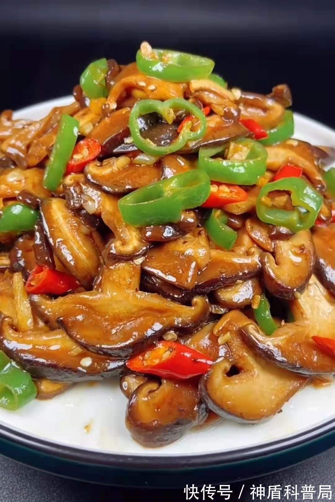 麻辣花甲|这几道家常菜,简单易做,好吃又下饭,家人都爱吃