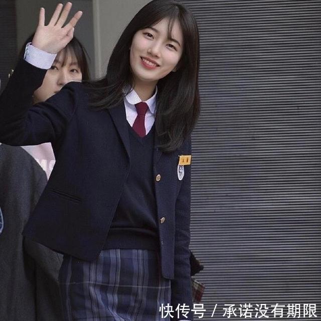 面膜|女生晨起保持这4个习惯,皮肤会满满胶原蛋白,素颜比化妆更精神