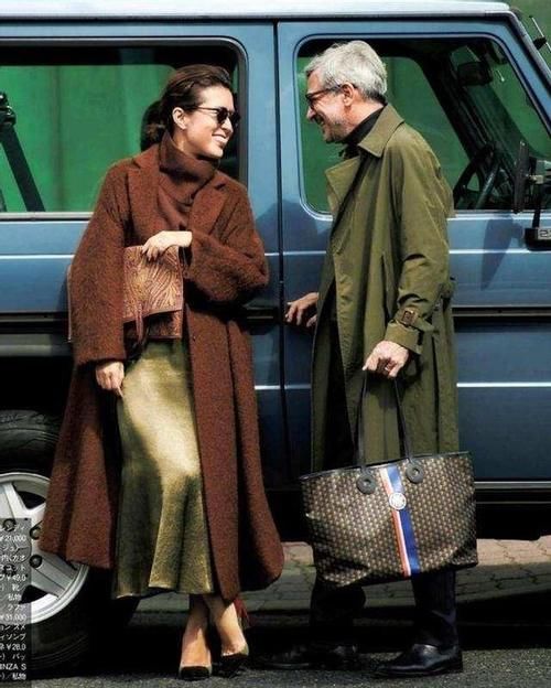 女人40穿衣不惑，学会这些搭配技巧，用基础款穿出优雅高级范