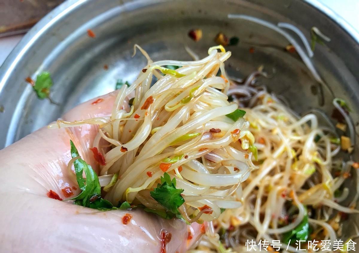 绿豆芽|一周不见,闺蜜瘦了10斤,原来晚餐就吃此菜,低脂营养,好吃不胖