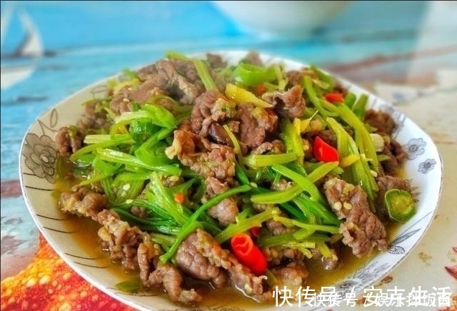 去朋友家吃饭，做了三菜一汤，花了100元不到，你看值不值