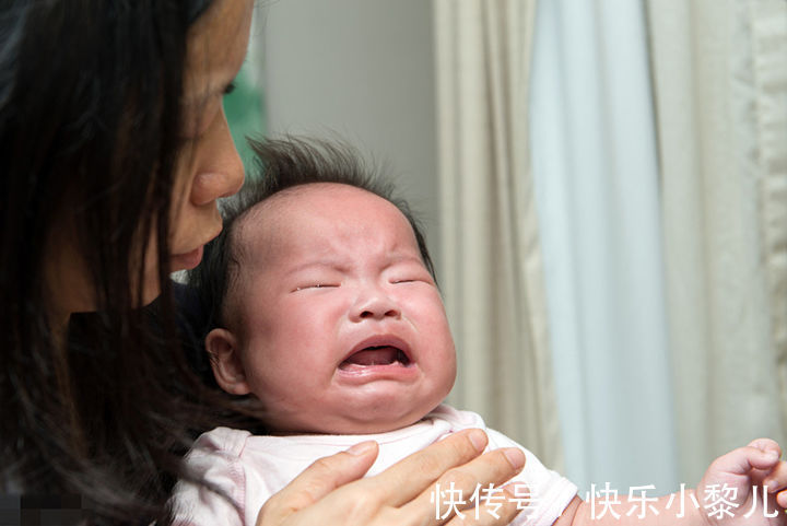 爸妈|夏季育儿误区多,新手爸妈最容易踩的4个“坑”,看看你中招没?