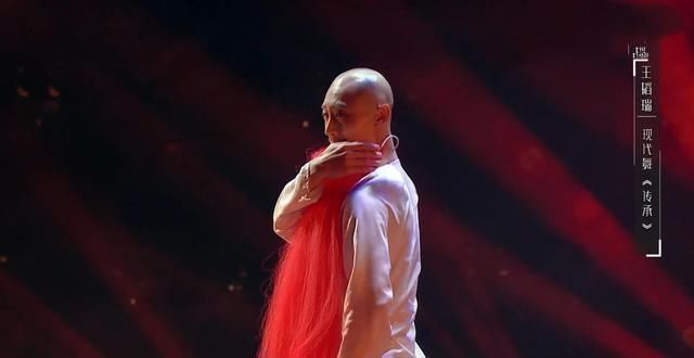 舞蹈風(fēng)暴12強(qiáng)誕生，奪冠熱門(mén)被淘汰，節(jié)目?jī)H剩兩組街舞舞者