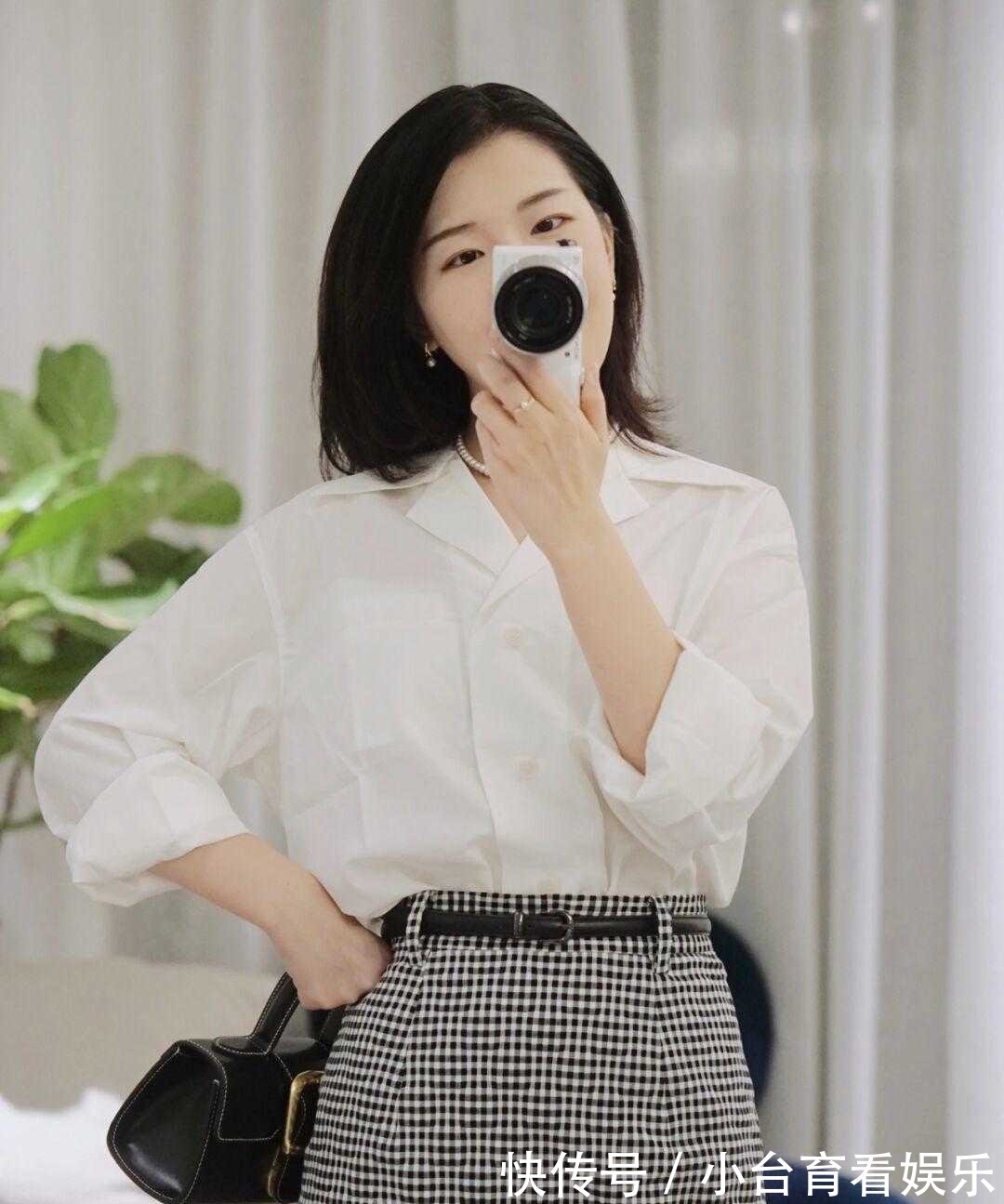 半身裙|三四十岁女人穿半身裙,记住“3个”搭配技巧,洋气显瘦又减龄