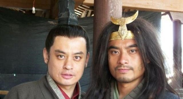 鲁智深对宋江说了两句话,六位好汉听懂含义离开宋江,得以善终!