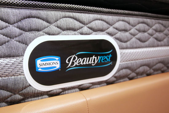 Simmons?席梦思欣悦床垫：睡在云端，给你全身心的放松|测评 | 软硬度