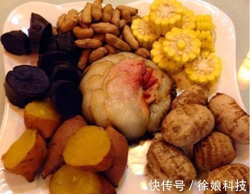 糖尿病患者|二型糖尿病人更需要吃零食？营养师：吃这4类零食，对病情更有益