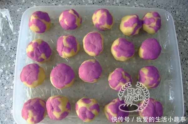 紫薯和绿豆这样做，大人小孩都喜欢，好看又好吃，分分钟搞定！