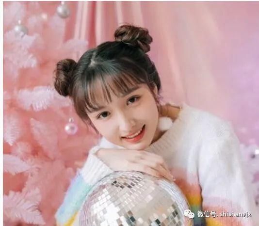 学院风的女生发型扎发,好看自然又简单,特别唯美