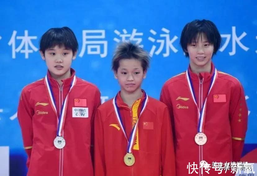 裴佳欣|贵圈颜值被吐槽一代不如一代，真正的漫画颜门面脸却都流落民间…