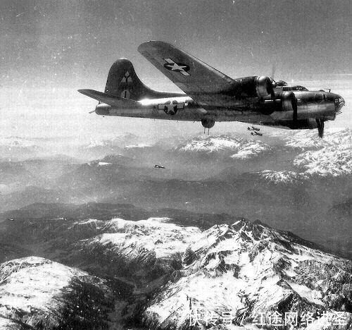 二战|二战中被遗忘的航空队：彻底砸断德国继续进行战争的资本