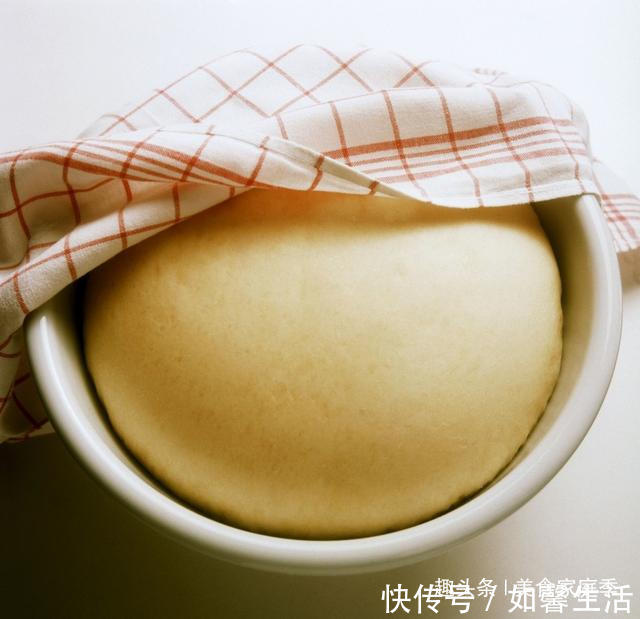 面食|发面、死面、烫面有啥区别,搞清楚区别,以后做面食再也不慌了