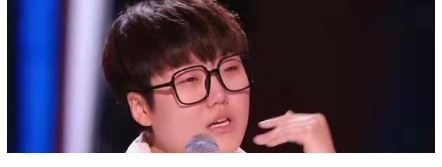 《好声音》王靖雯进五强引争议，陈文非被低估，李克勤成最大赢家