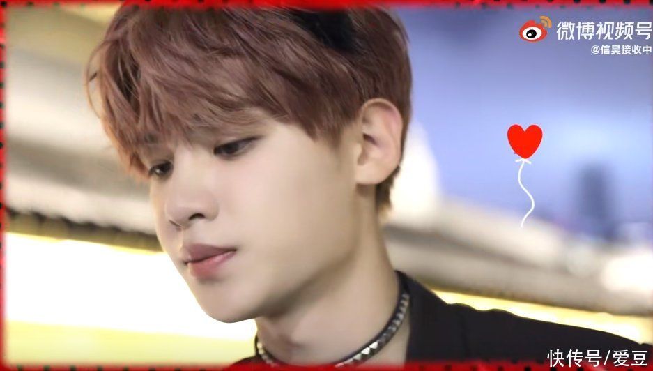 貓貓|「Justin」「新聞」210822 貓貓造型Justin側拍花絮公開 捕捉到一枚記錄生活的小野喵