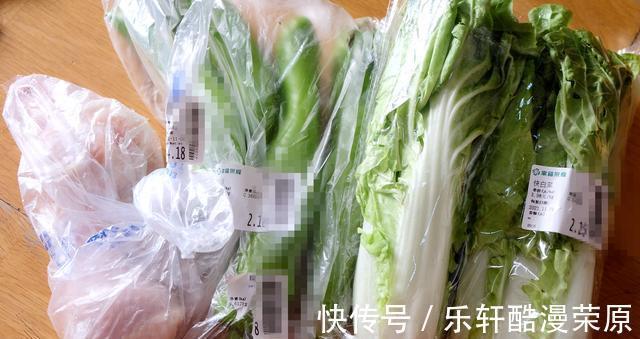 全职妈妈的午饭好吃又不贵,两道菜成本7块钱,做菜只要15分钟