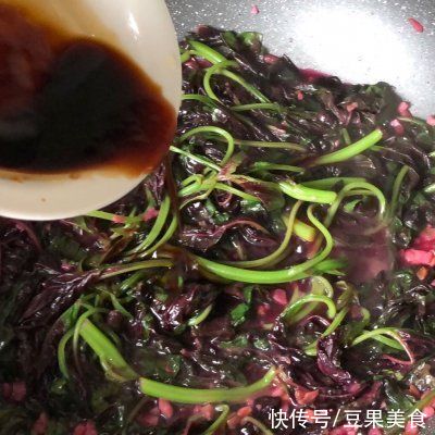 蒜蓉菜|蒜蓉菜10分钟就能上桌，再笨的小白也能百分百成功