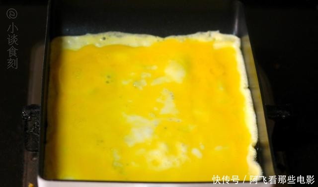  入秋以后，教你鸡蛋新做法，不煮也不炖，出锅鲜香孩子超喜欢吃