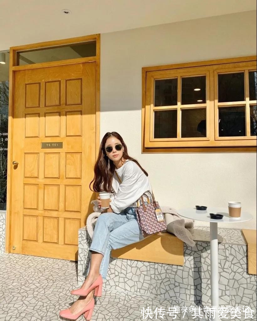 搭配 别再穿马丁靴了,今秋最火的是这“4双”鞋,舒适时尚还显高