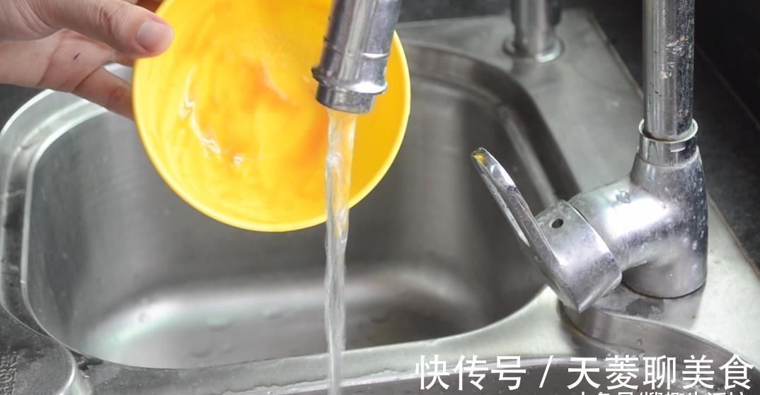 快递箱里的气泡垫别扔了, 没想到还有这么多妙用, 看完赶紧去试试