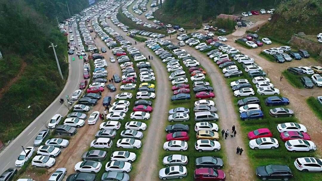 大院|机关大院免费开放停车 雅安雨城区端午小长假开启“宠客”模式