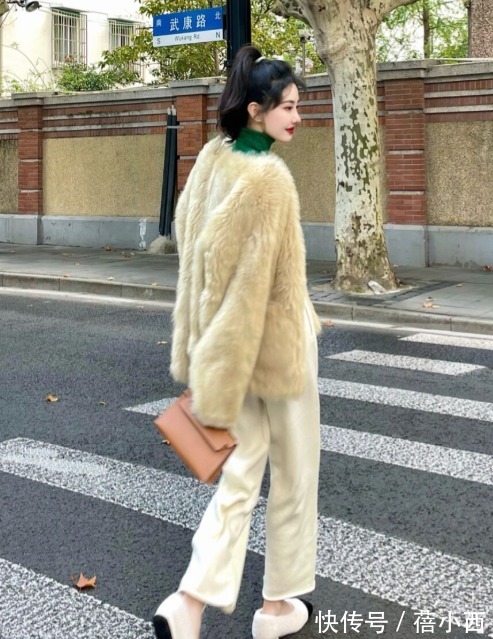 大长腿|入冬怎么穿不土气?建议入手一件“毛茸茸”外套,时髦高级上档次