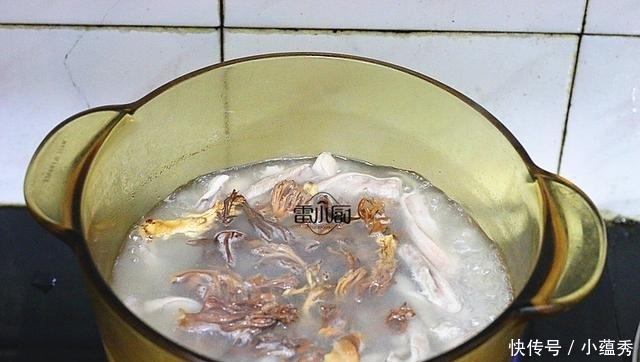 这东西每头猪只有一个, 健脾胃补气血, 44块钱一斤, 再贵也得买!