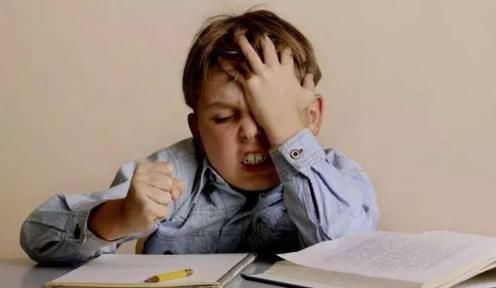 孩子脾气大怎么办？家长别轻易使用打骂教育，试试“共生效应”