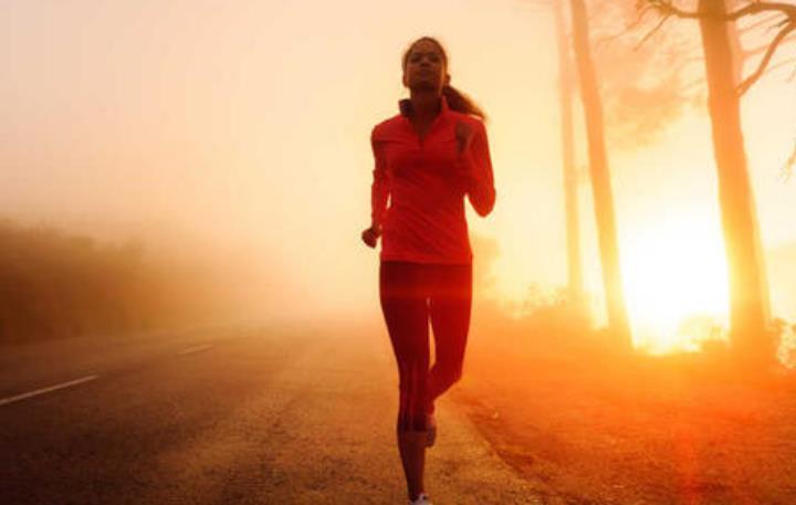 身体|若你坚持跑步,尽量少做3件事!若你都占,会加速身体衰老!