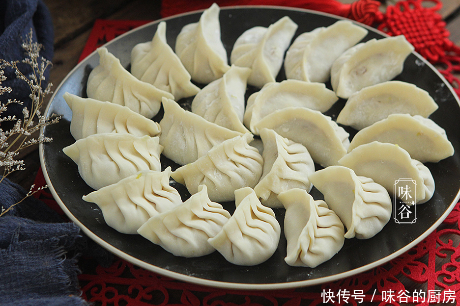 味道|做饺子时,记得“3要2不要”,不管做什么馅,味道鲜香又好吃